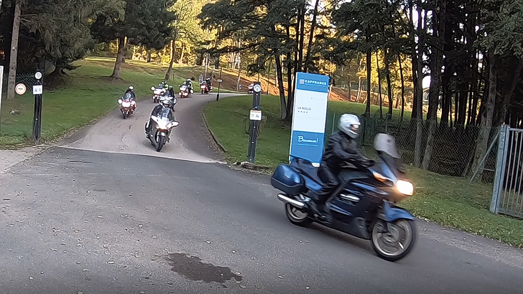 sortie ag.jpg sortie ag.jpg